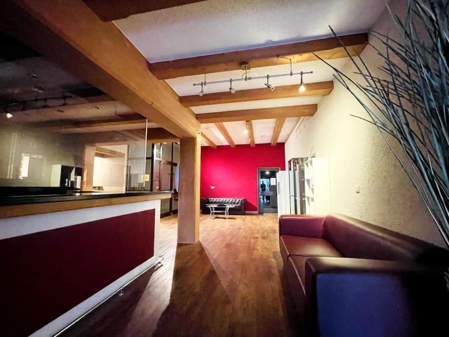 Fewo 20 - Appartement Im Rottalblick - Youngmodern Wohnen, Tiere Willkommen, Bademantelgang Zur Therme, Tv Und Balkon Bad Griesbach (Bavaria) Exterior foto