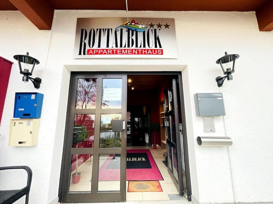 Fewo 20 - Appartement Im Rottalblick - Youngmodern Wohnen, Tiere Willkommen, Bademantelgang Zur Therme, Tv Und Balkon Bad Griesbach (Bavaria) Exterior foto